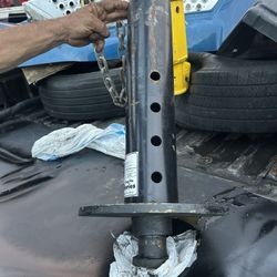 Gooseneck to 5th wheel adapter