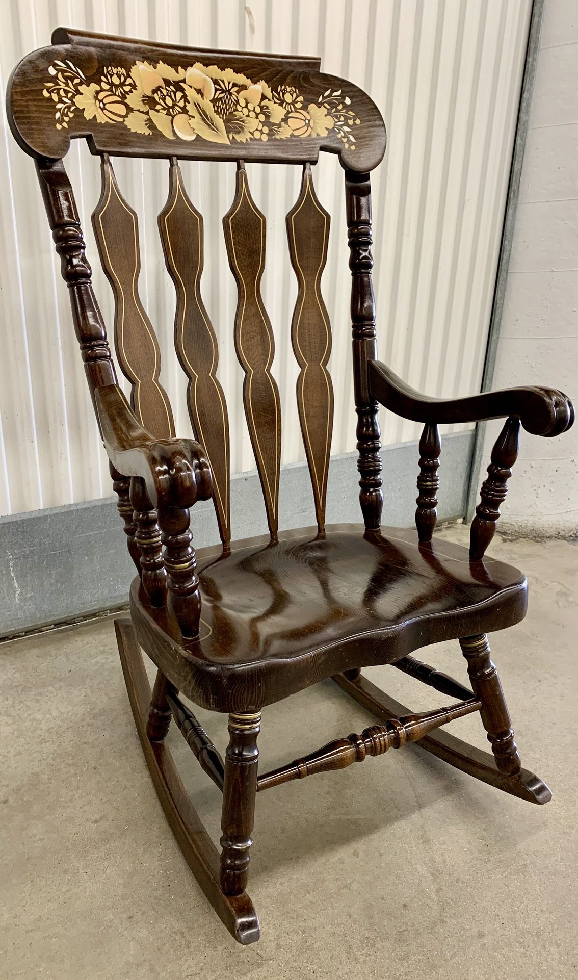 Vintage 1970’s large harvest stencil rocking chair made in Yugoslavia