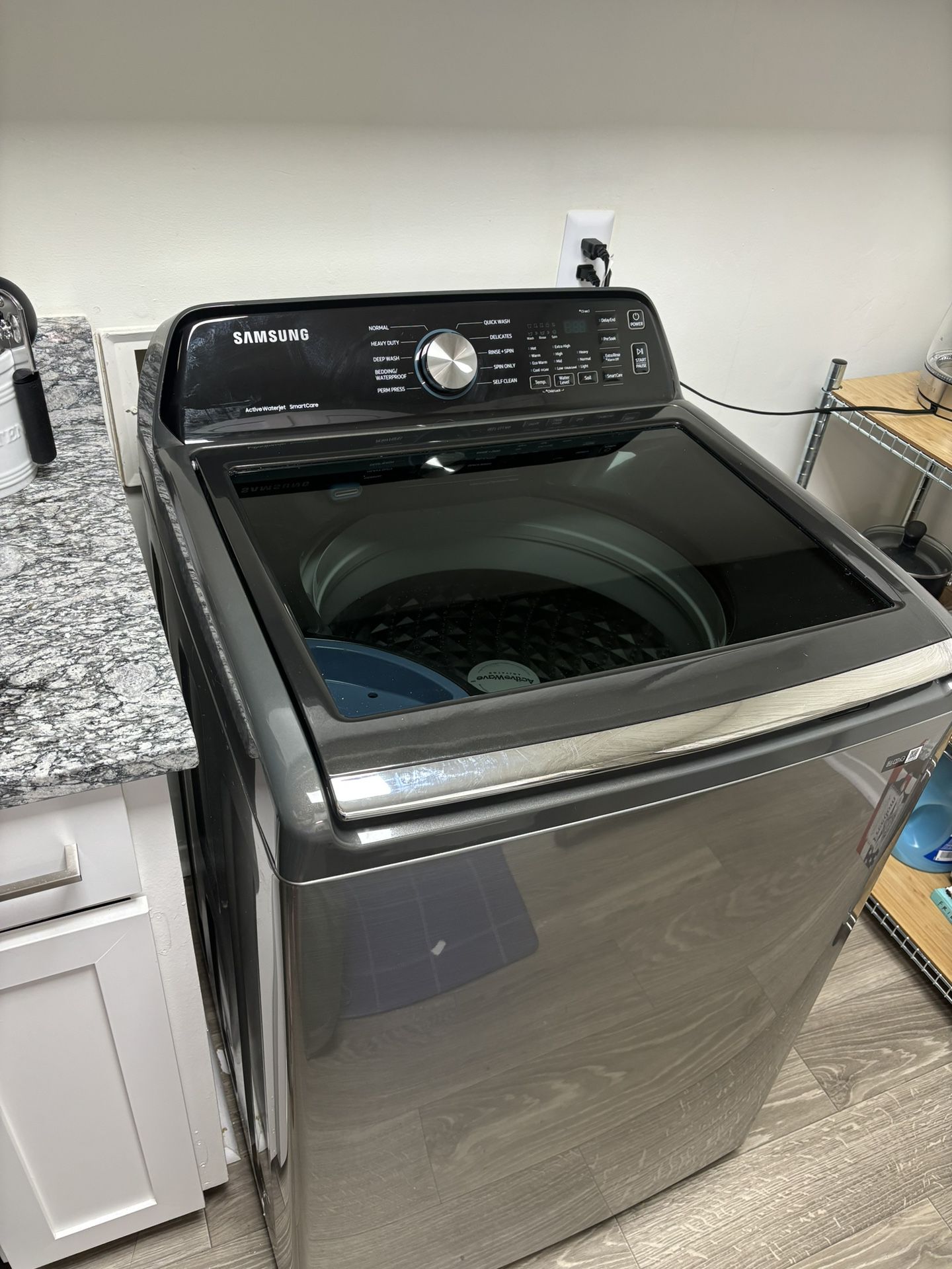 4.4 cu ft Top Load Samsung Washer with Agitator