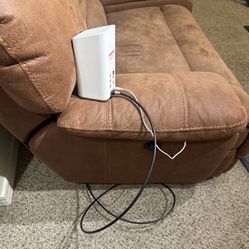 Nice Sofa Brown Recliner USB 