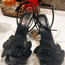 Leather Floral Shoes 