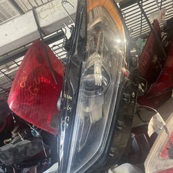 2017-2019 Ford Fusión Headlight