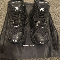 Balenciaga Runners