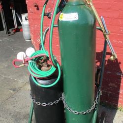Big Oxy And Acytellene Torch Set With Newer Victor Torch And Gauges