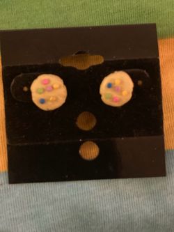Cookie Earrings