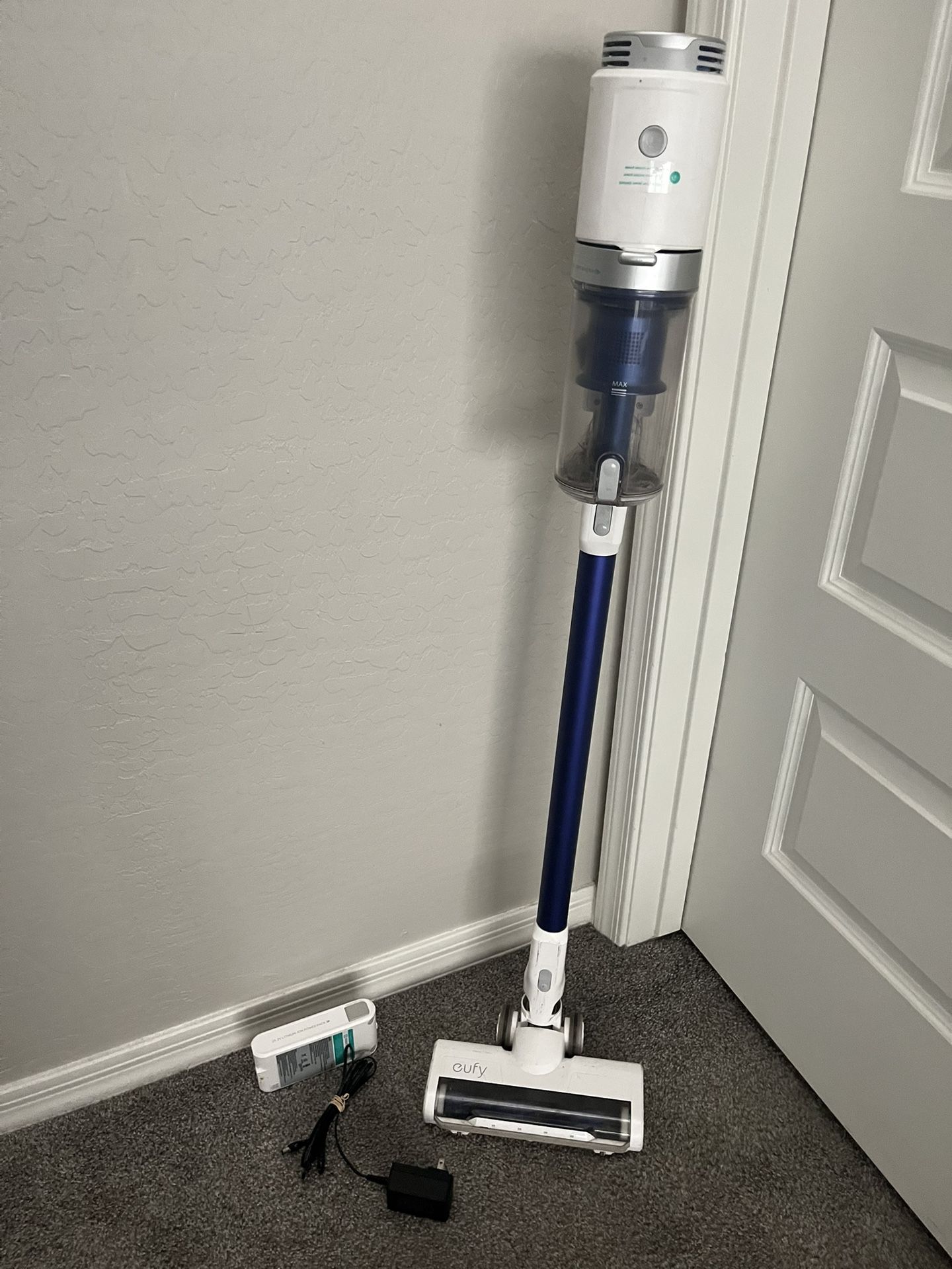 Anker Eufy HomeVac S11 Reach, Handstick Vaccum Cleaner