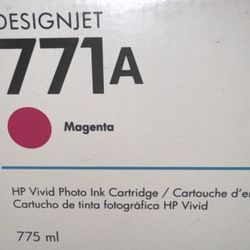 HP DESIGNJET PLOTTER