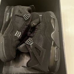 Jordan 4 Black Cat