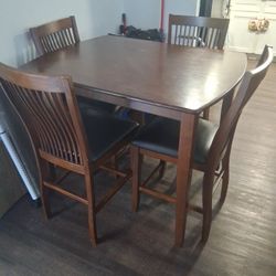 Table 4 Chairs 