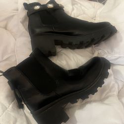 Black Boots