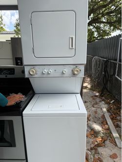 GE laundry washer and dryer 24”W
