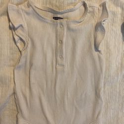 Off White Onsie - 6 - 12 Months 