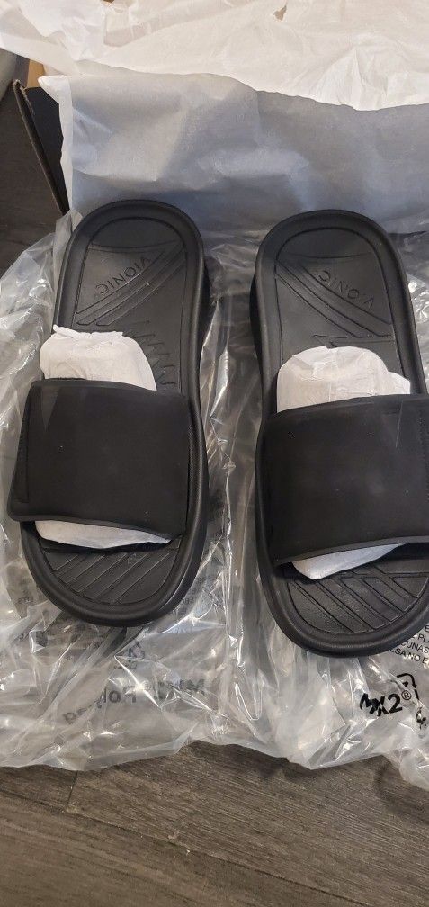 Vionic Rejuvenate Recovery Slide Sandal