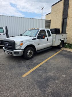 2015 Ford F350 Super Duty DIESEL!!!!!
