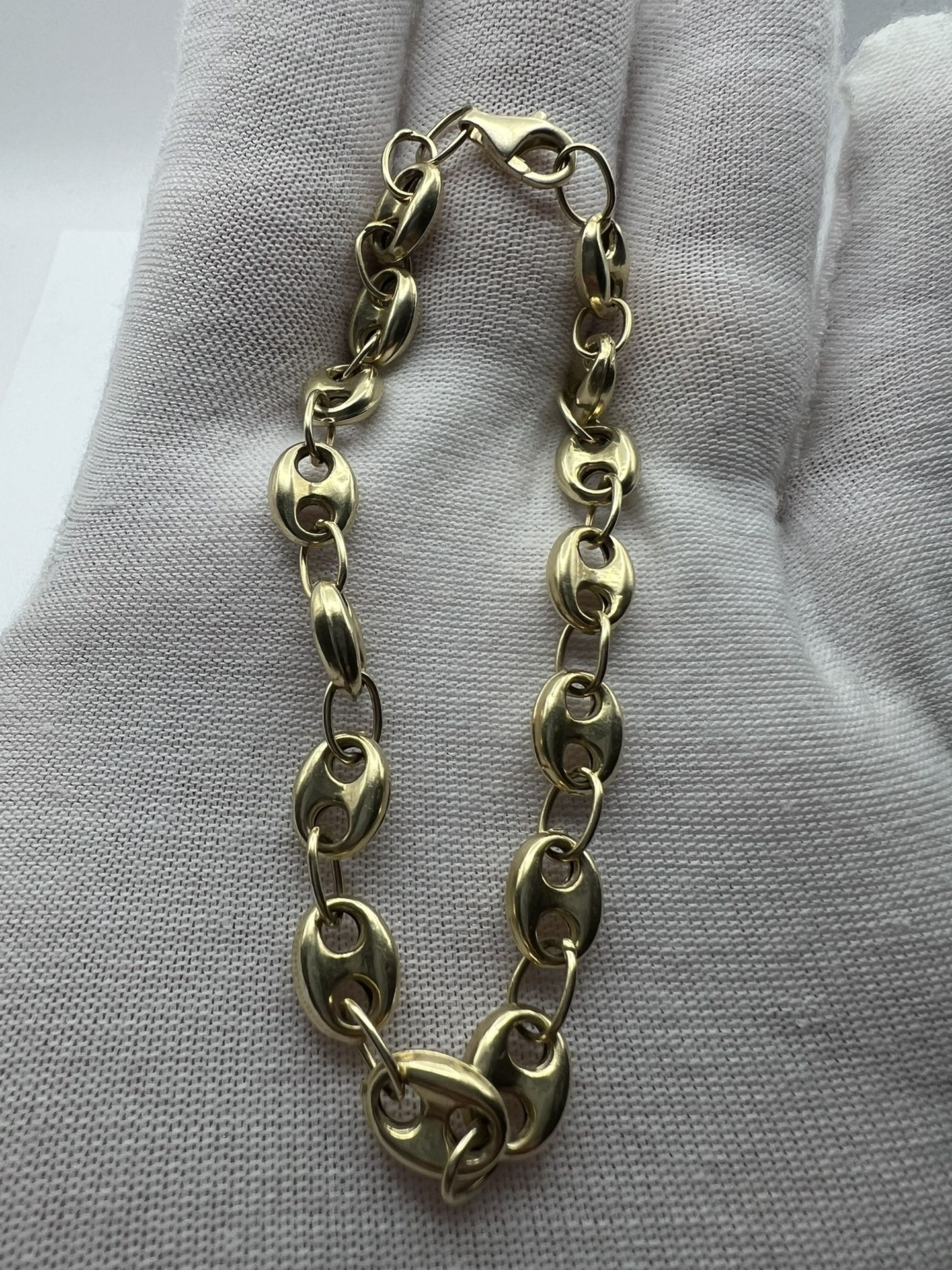 10k Gold Bracelet