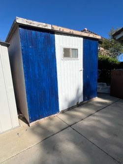 Shed🔺8 by 6 ft🔺Good Condition 🔺