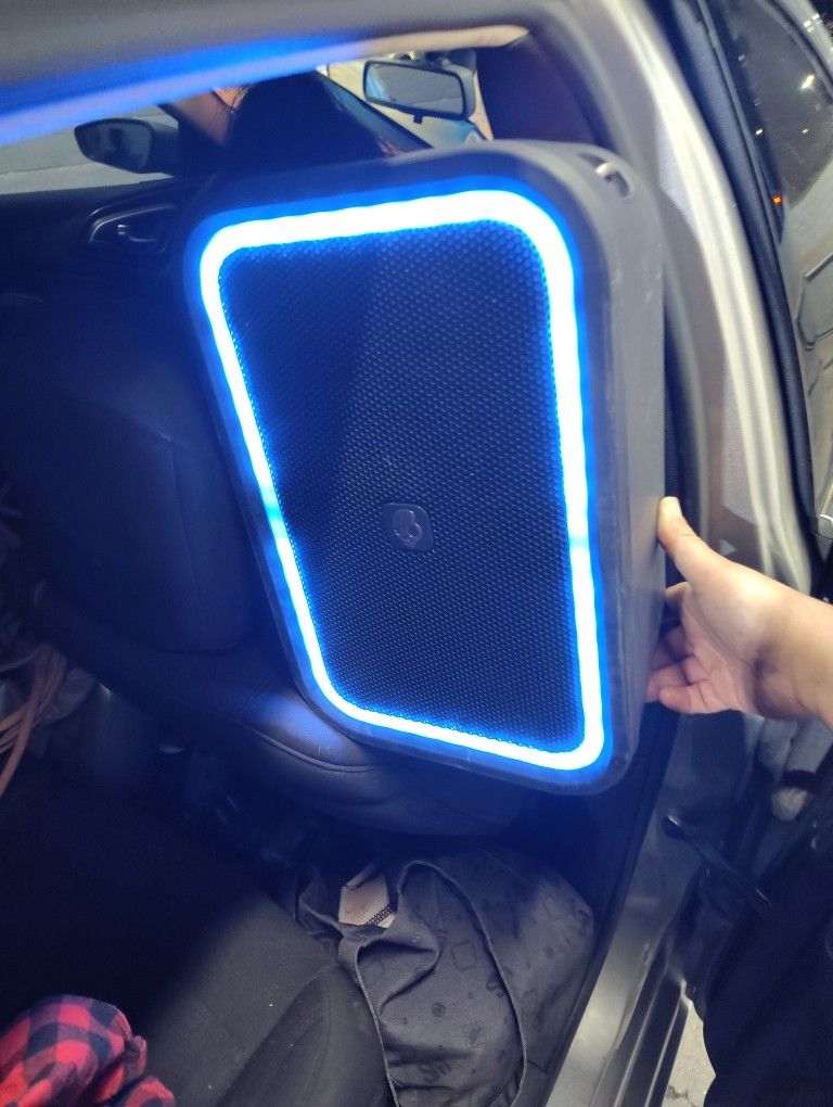 Skullcandy Stomp Bluetooth Speaker Waterproof