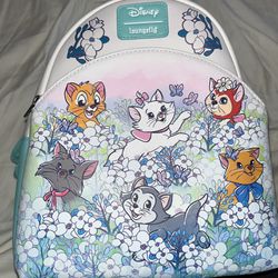 Disney loungefly Cats mini backpack