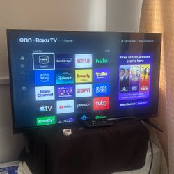 Onn 32’ ROKU TV 1080p