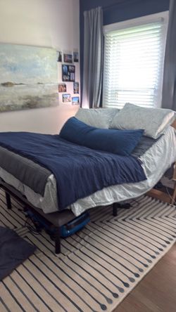 Adjustable Queen bed frame