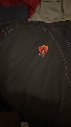 Fr xl shirt 40$