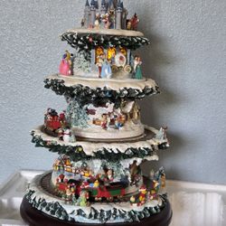 Bradford Exchange Disney ‘Wonderful World of Disney’ 16-Inch Multicolor Tabletop