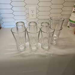 Set Of Glass Drinking Cups