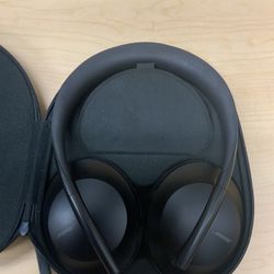 Bose Noise Cancelling -  Bose 700 NC700 Bluetooth Wireless Over-Ear Headphones - Black