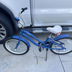 Girl’s Bike