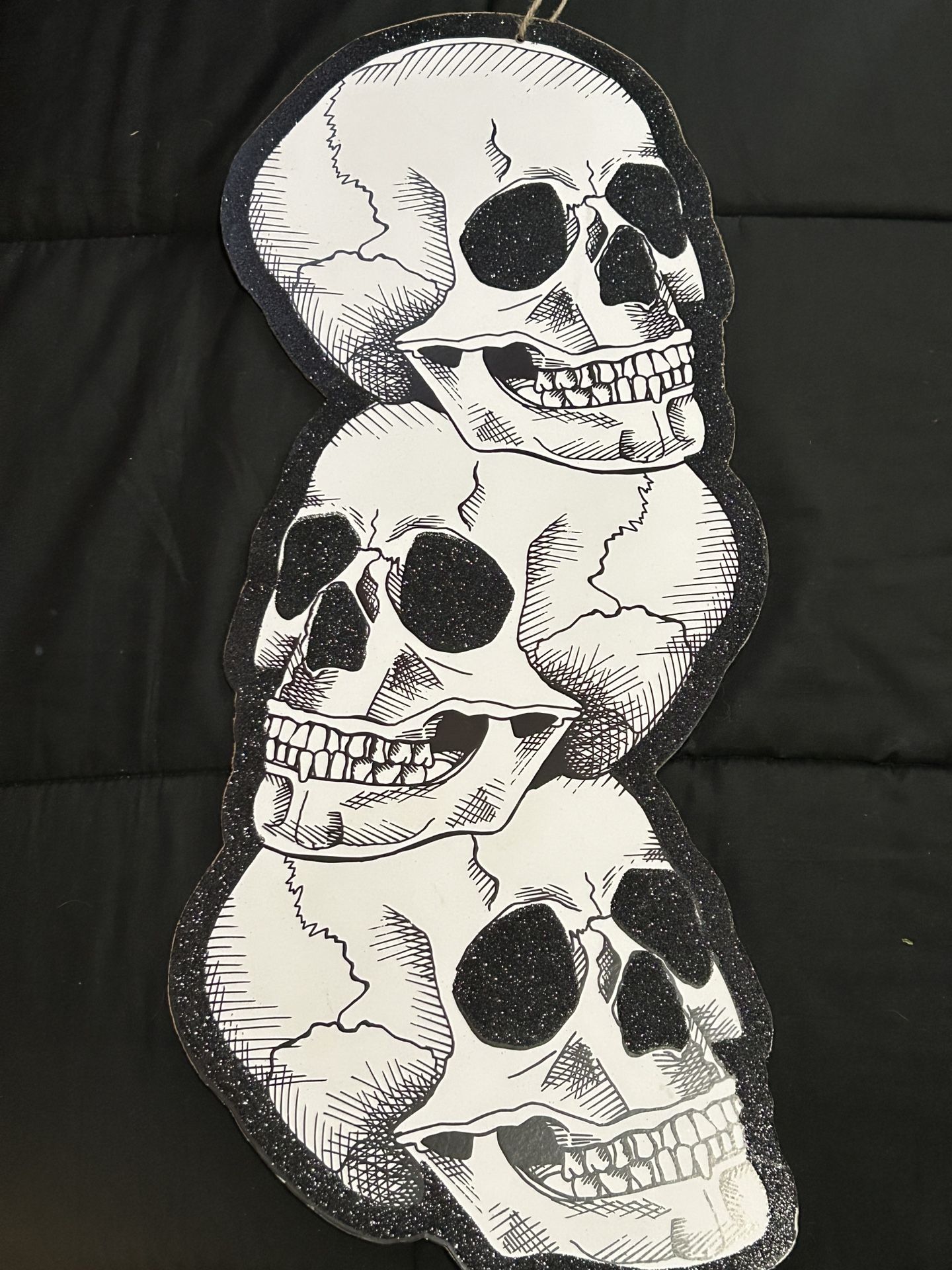skull hanging decor