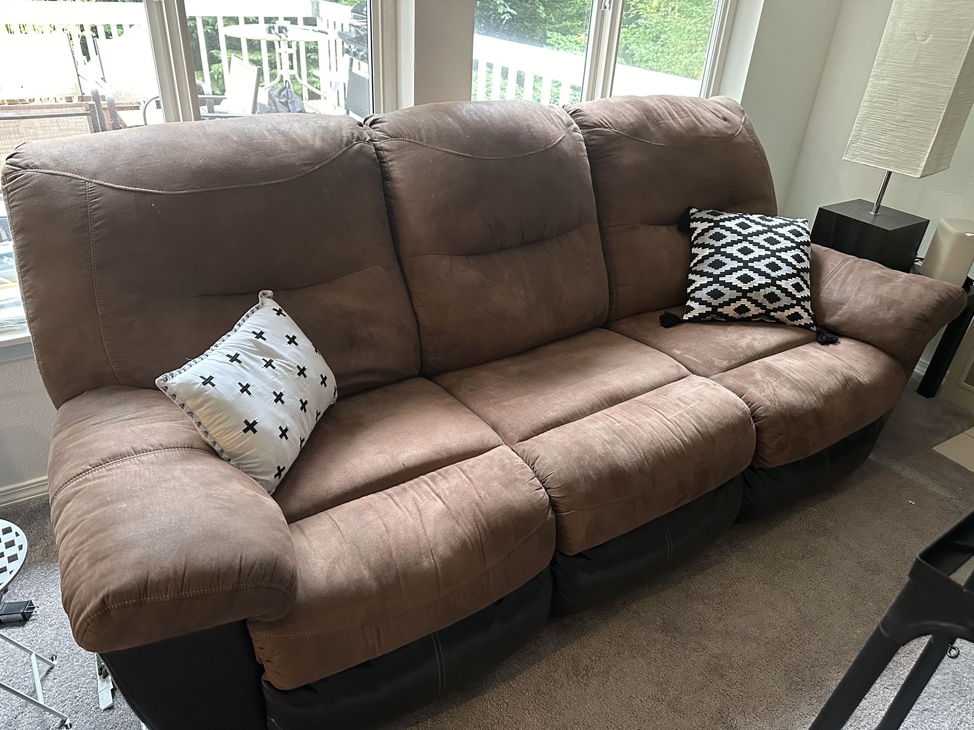 Reclining Couches/Sofas OBO