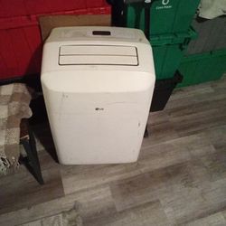 LG Portable Air Conditioner