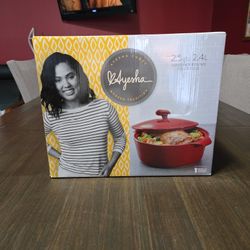 2.5qt Covered Casserole