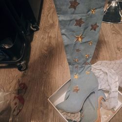 Brand New Women Star Boots