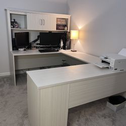 U or L - Shaped Executive Desk For Sale + Free Gaming Desk Chair