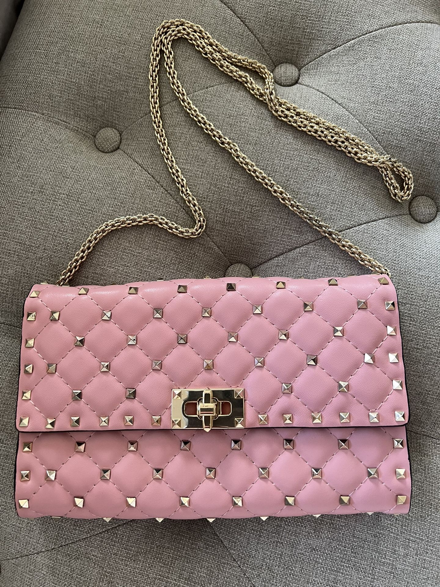 Valentino Small Pink Bag With Gold Chain