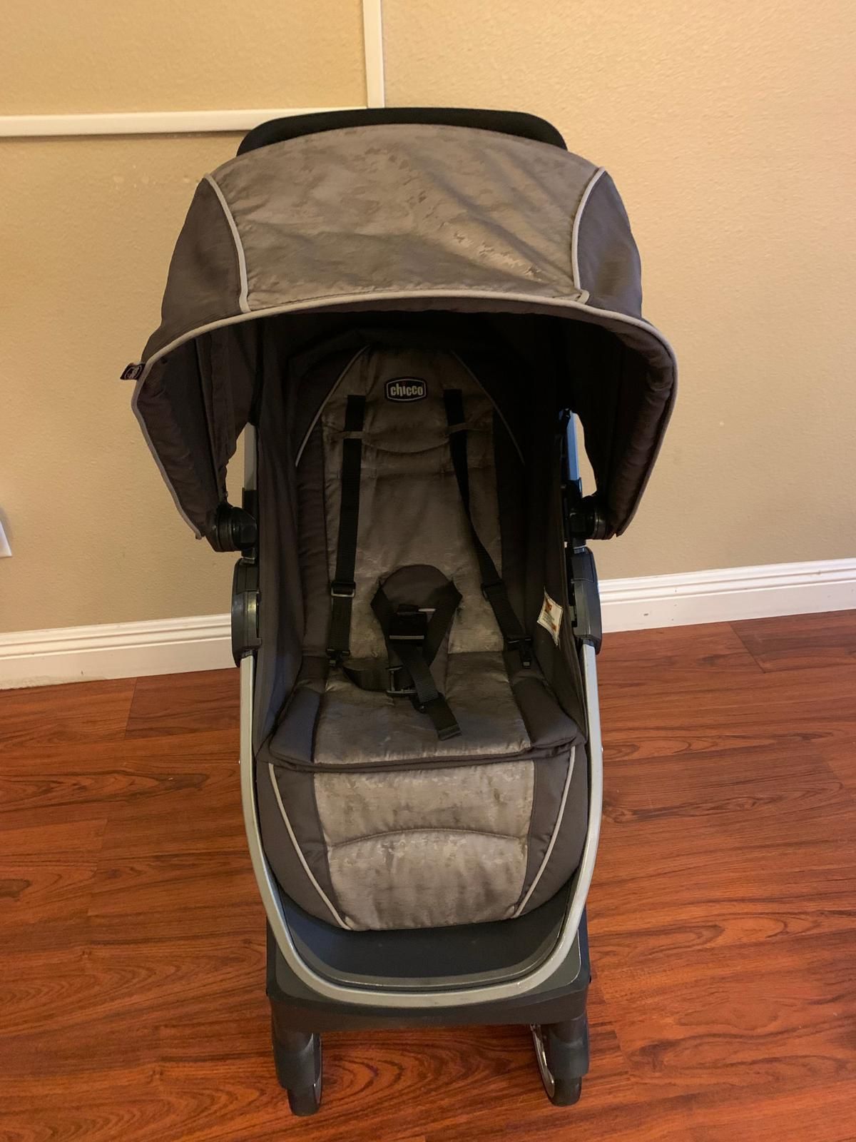 CHICCO STROLLER