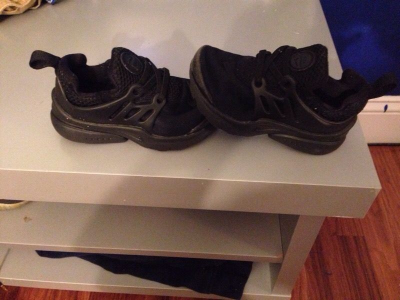 Nike shoes
