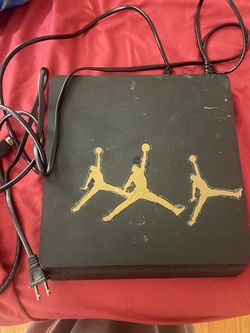 Game console