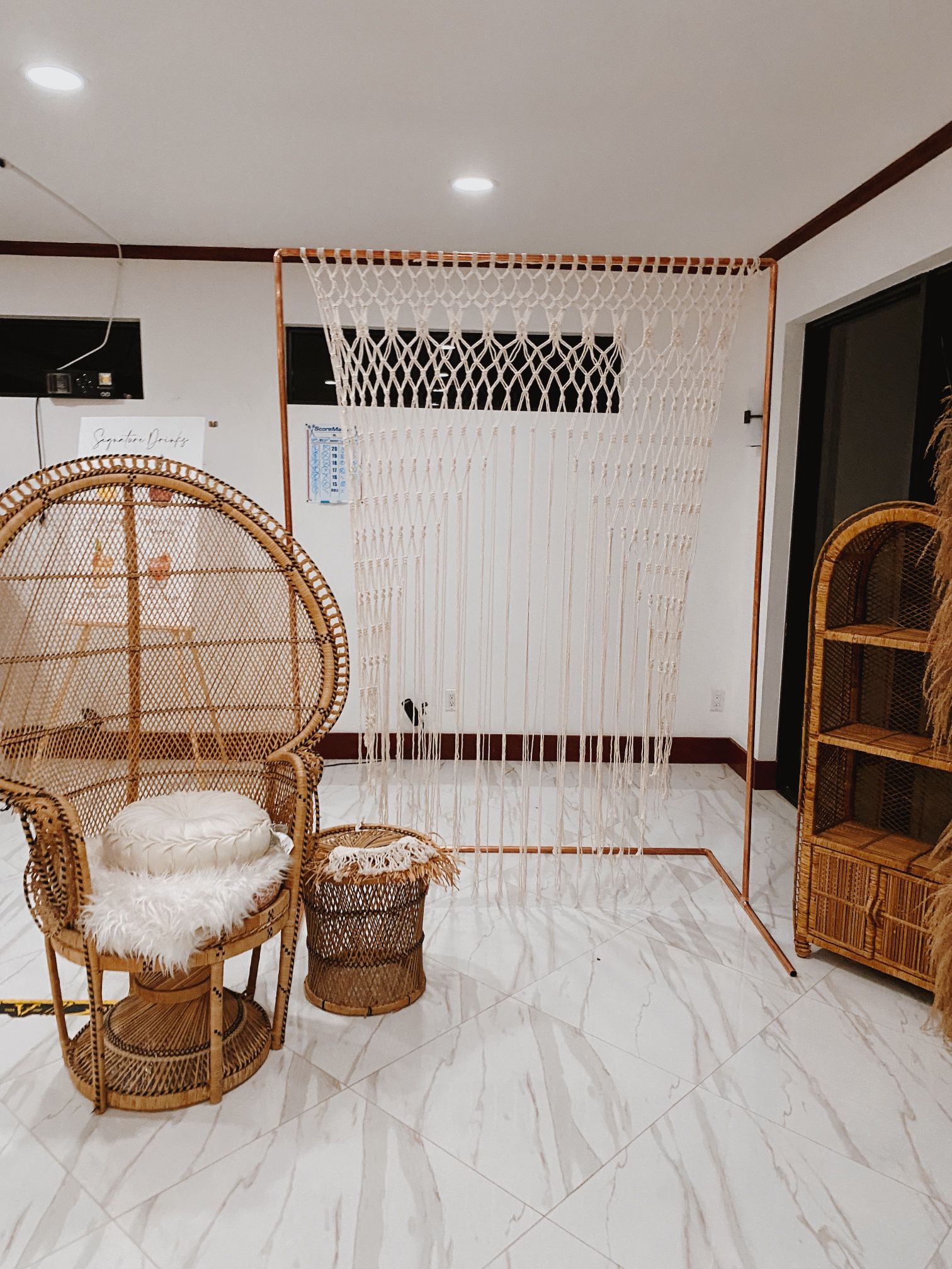 Boho Arch Wedding Decor 