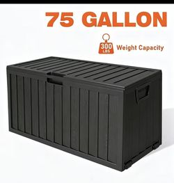 ❇️✳️❇️ Brand New Black 75 gallon Outdoor/Indoor Storage Bins on Wheels! 😄