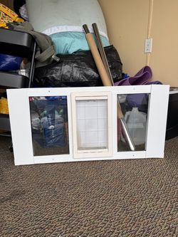 Window insert pet door