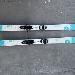 Rossingol Sassy 7 all mtn skis - 140 length