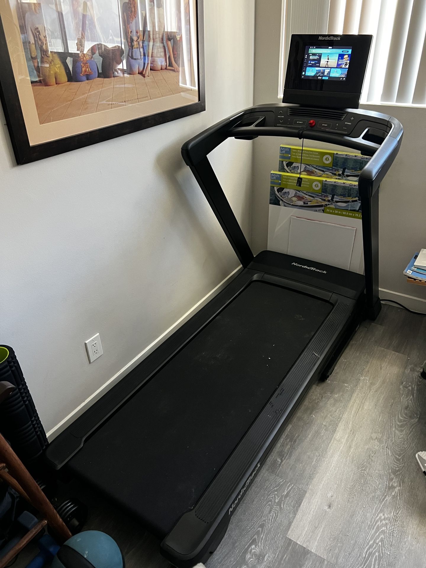 Nordic Track T Series 10 Treadmill 