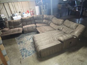 Ashley Furniture oversized modular 5-piece reclining sectional