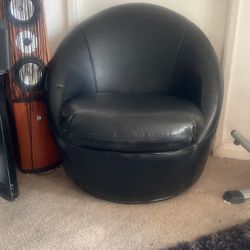 All Black Lazy Sofa Chair 