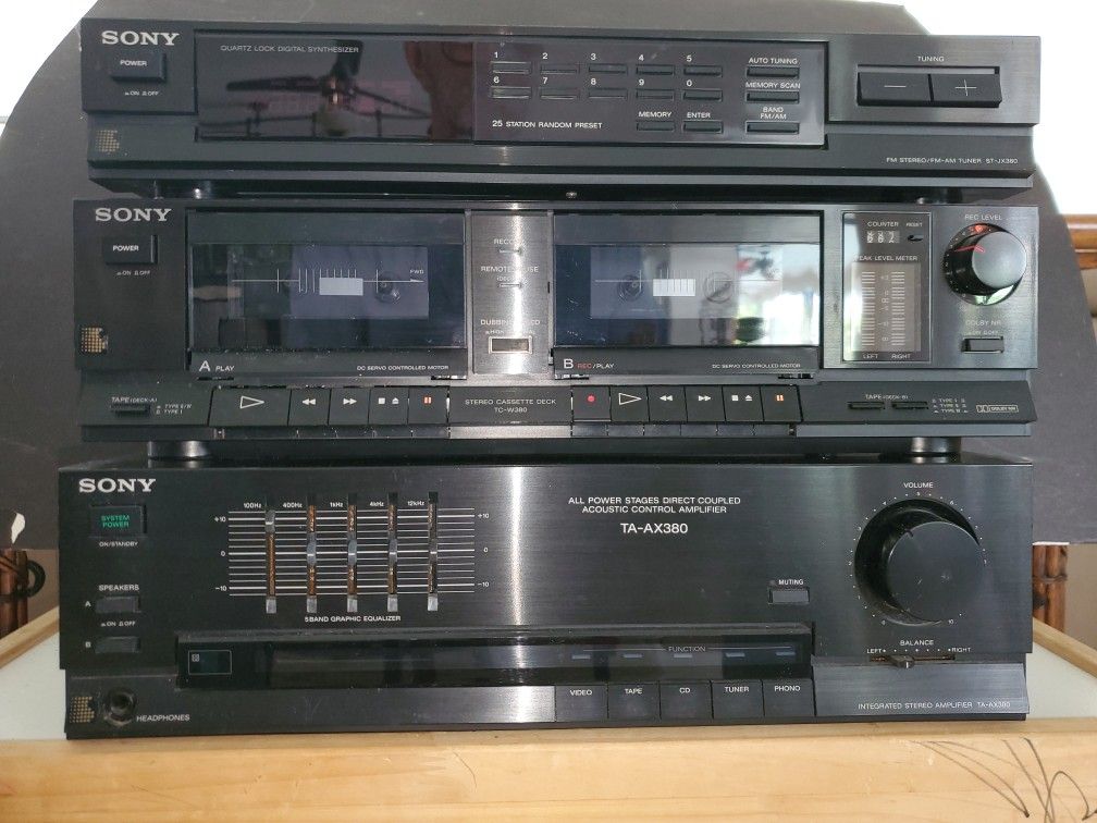 SONY 3 PIECE STEREO SYSTEM TUNER ST JX 380, CASSETTE DECK TC W380, RECEIVER TA AX380