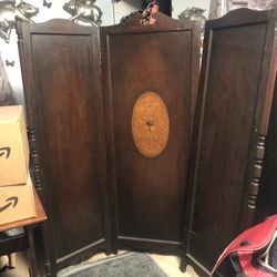 Vintage Dressing Screen   Read description