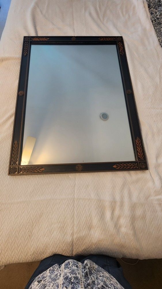 Kittinger Mirror