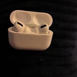 Apple AirPods Pro 1st Generation 